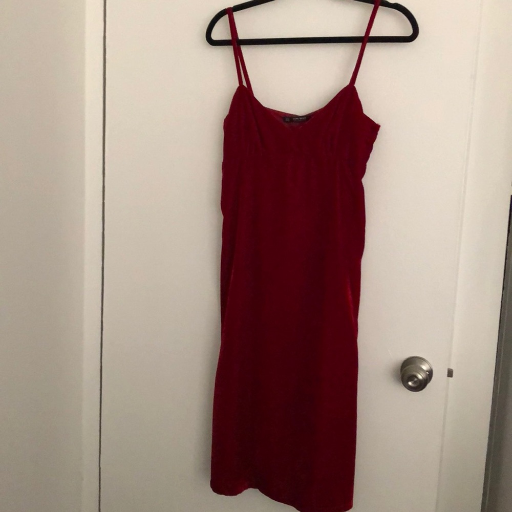 Zara NWOT Velvet Red Slip Midi Dress Small - Picture 1 of 6